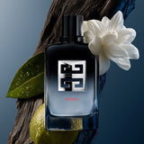 <strong> GIVENCHY <br> GENTLEMAN SOCIETY SPORT </strong><br> Eau de Parfum