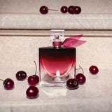 <strong> LANCÔME <br> LA VIE EST BELLE L'ELIXIR VERY CHERRY </strong><br> Eau de Parfum Intense